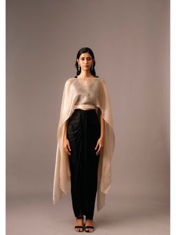 VANSHIKA AGARWAL LABEL - Black Aria Top with Skirt and Overlay