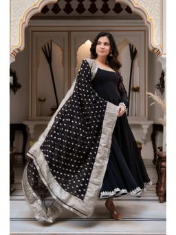 ETHNICSAA - Varsha Black Embroidered Anarkali Kurta with Pants and Dupatta