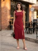 Maroon color option
