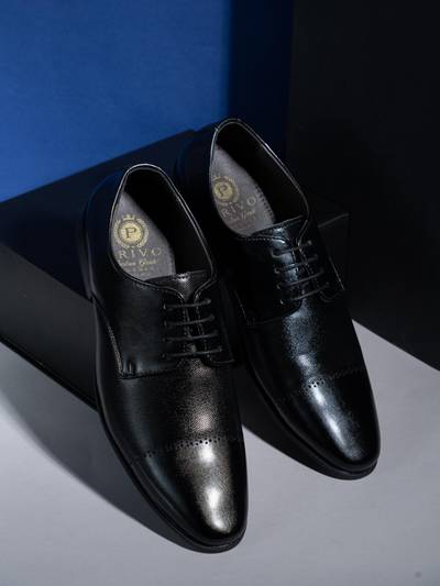 Mens Black Solid Pointed Toe Derbies