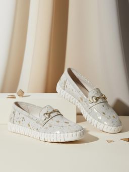 EZOK - Womens White W-1013 Lightweight Loafers