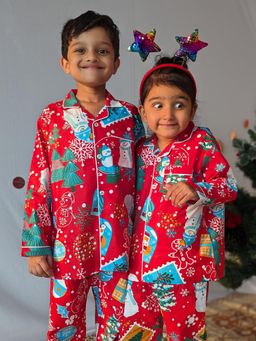 Tura Turi - Unisex Cotton Printed Shirt with Pyjama |Jingle Bells - Red (Set of 2)