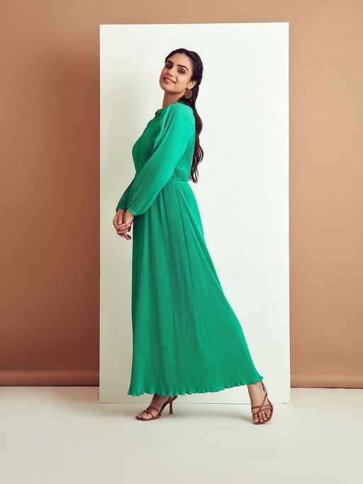 green emerald velvet dress Emerald Green Long Sleeve 'Whimsical' Boho Maxi Dress with Pockets and –  Jealouzy Fashion main image 0