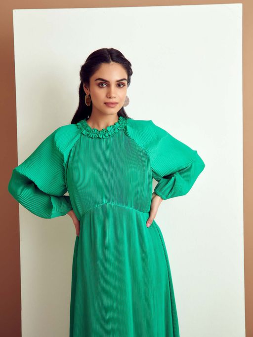 Buy BOHO-CHIC By Sukriti Jain Emerald Green Pleated Maxi Dress Online