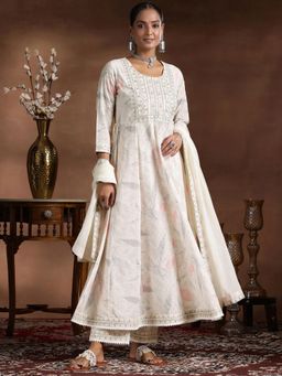 Libas - White Floral Anarkali Kurta with Pant and Dupatta (Set of 3)