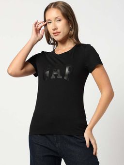GAP - Women's Brand Logo Slim Round Neck T-Shirt