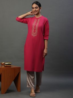 Aurelia - Pink Solid Cotton Kurta with Embellished Yoke