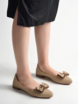 Shoetopia - Beige Girls Casual Ballerina