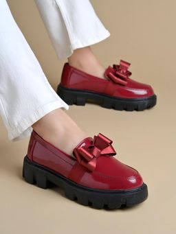 Shoetopia - Red Girls Casual Loafers