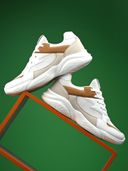 Off White color option