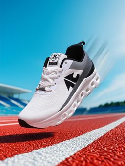 Off Limits - Men CLOUDMAX Running Shoes - Off White