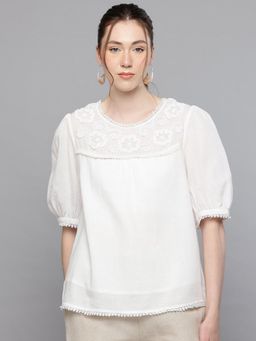 Scoup - Hand Embroidered Cotton Top - Off White
