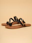 Black color option, Currently selected