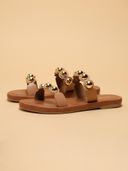 Beige color option, Currently selected