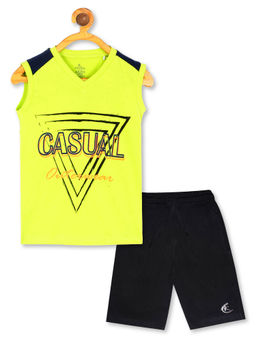 KiddoPanti - Boys Yellow Casual Printed Half Sleeve T-shirt and Shorts