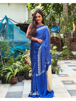 Anjaneya Sarees - Women Blue Kanjeevaram Stripes Saree with Unstitched Blouse