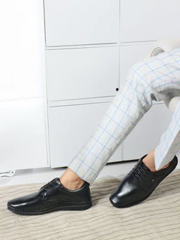 Carlton London - Men's Stylish Black Color Comfortable Derbies