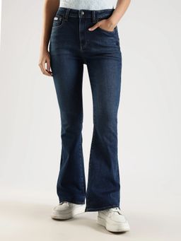 Calvin Klein - Light-Wash Regular Fit Mid Rise Jeans