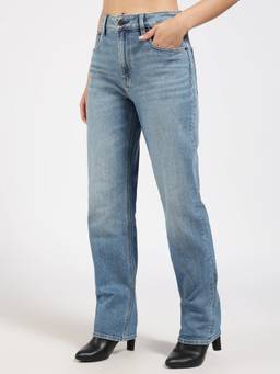 Calvin Klein - Light-Wash Regular Fit Mid Rise Jeans