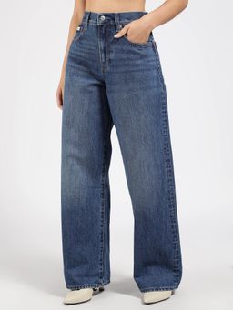 Calvin Klein - Mid-Wash Loose Fit Mid Rise Jeans