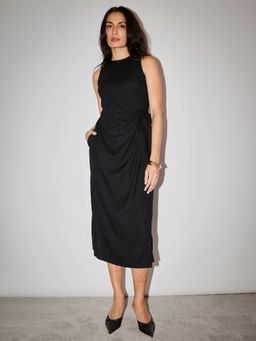 Cove and Lane - Black Midi Sandy Dress
