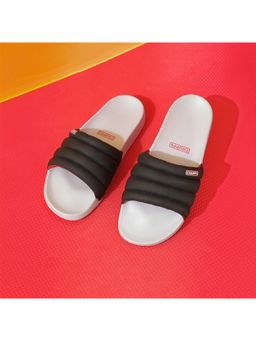 Chupps - Men Classic Quilted Flexible Comfort Sliders - Grey & Black