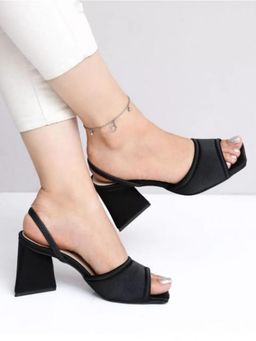 Shoetopia - Stylish Black Pyramid Heels for Women