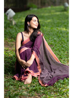 I LOVE SAREES - Romeo's Garden Purple Saree without Blouse