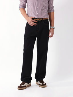 The Bear House - Men Black Solid Relaxed Fit Denim Jeans