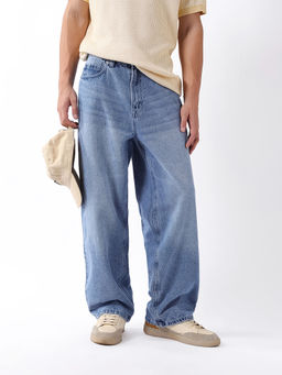 The Bear House - Men Light Blue Loose Fit Denim Jeans