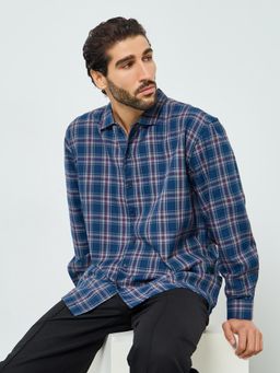 Styli - Navy Blue Checked Oversize Fit Spread Collar Full Sleeves Casual Shirt