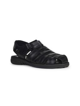 Bata - Black Synthetic Round Toe Pair Of Sandals