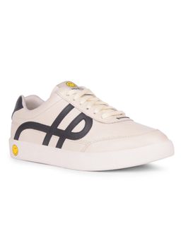 Hush Puppies - Off White Leather Round Toe Pair Of Sneakers