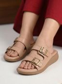 Beige color option, Currently selected