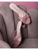 Pink color option, Currently selected