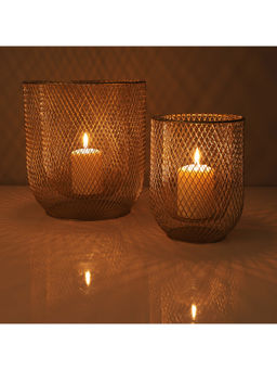 HomeTown - Aruba Iron Floor Lantern In Gold (Set of 2)