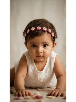 Choko - Girls Maroon Crochet Floral Pearl Studded Headband(0-36 Months)