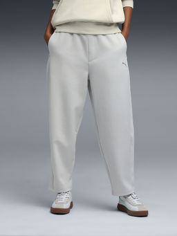 Puma - Essentials Women's Relaxed Trackpant