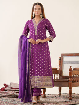 Autumnlane - Women Purple Floral Kurta with Pant & Dupatta