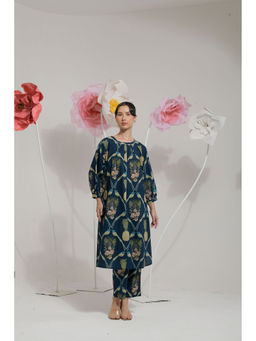 The Quince Life - Women Navy Blue Floral Co-ord Set