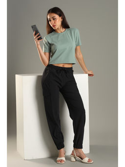 DOMIN8 - Women Super Stretchy Ultra Soft Sweat Wicking Nylon Crop T-Shirt