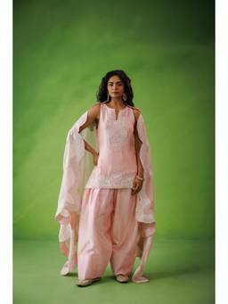 Kisakshi Jaipur - Baby Pink Farshi Salwar With Kurta And Dupatta