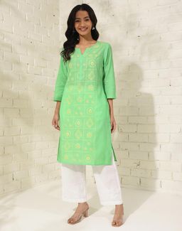 Fabindia - Cotton Green Embroidered Chikankari Round Neck Slit Slim Fit Kurta Knee Length