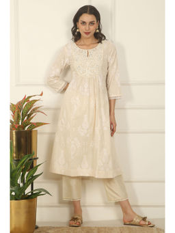 W - Daisy White Floral Printed Pure Cotton A-Line Kurta