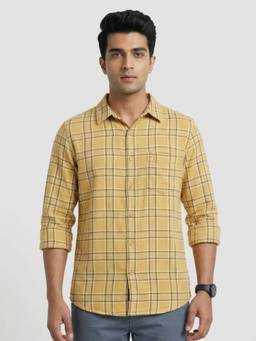 Spykar - Men Yellow Regular Fit Shirt