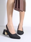 Black color option, Currently selected