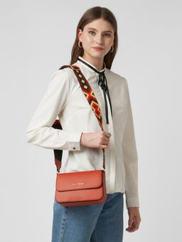 Caprese - Yona Medium Terra Crossbody Bag (M)
