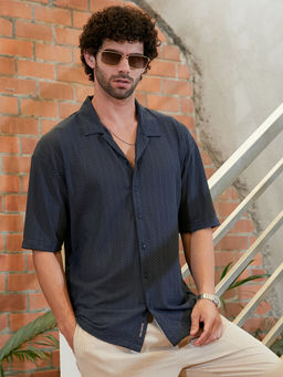 Campus Sutra - Men Prussian Blue Zigzag-Helix Resort Oversized Shirt