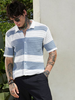 Campus Sutra - Men Icy Blue & Daisy White Panel-Knit Relaxed Shirt
