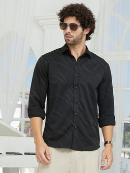 Campus Sutra - Men Onyx Black Scratch-Tactile Shirt